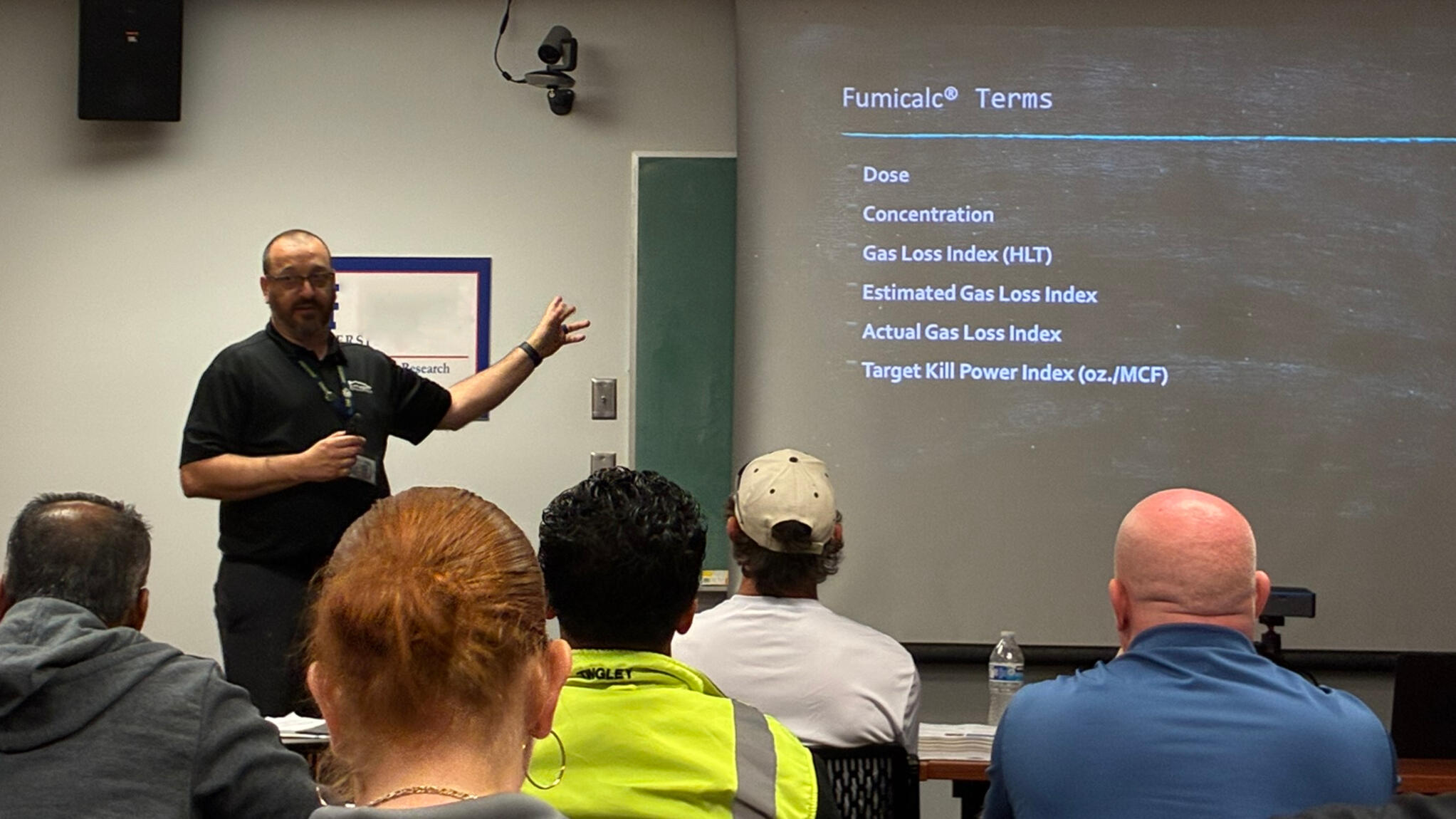 Luis Gonzalez teaching a Fumigation Measurement Class at a California Fumigation School in 2025